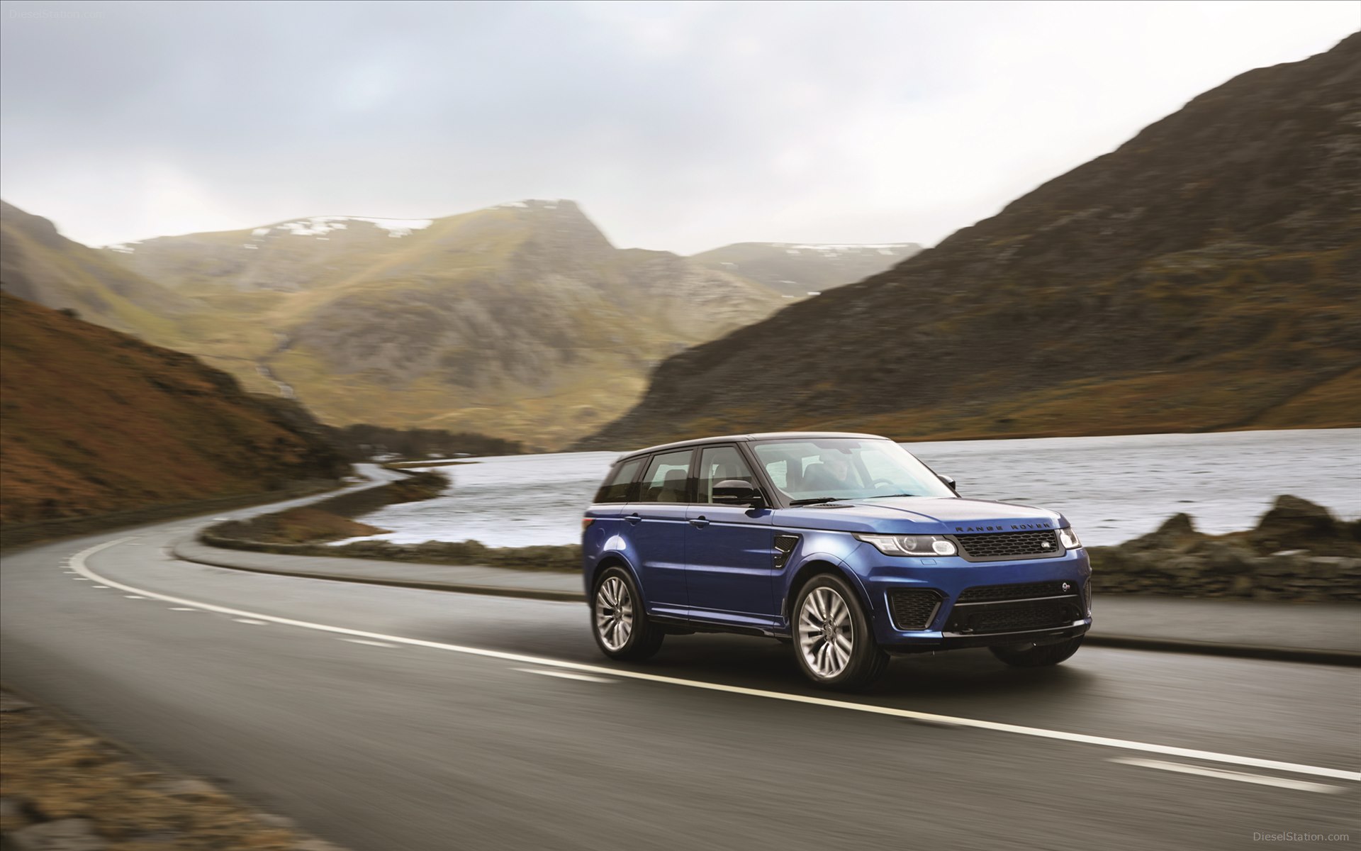Land Rover Range Rover Sport SVR 2015